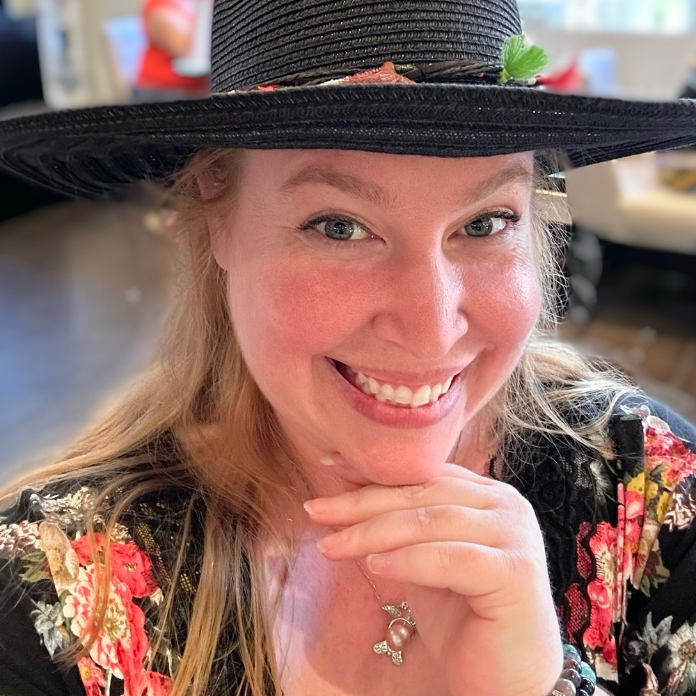 Meet your Posher, Katie